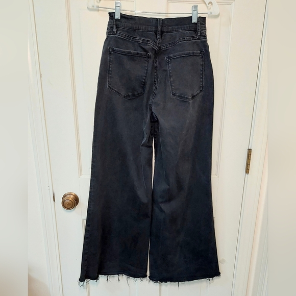 Frame Denim Black Le Palazzo Crop in Film Noir, Size 28 - Picture 3 of 10